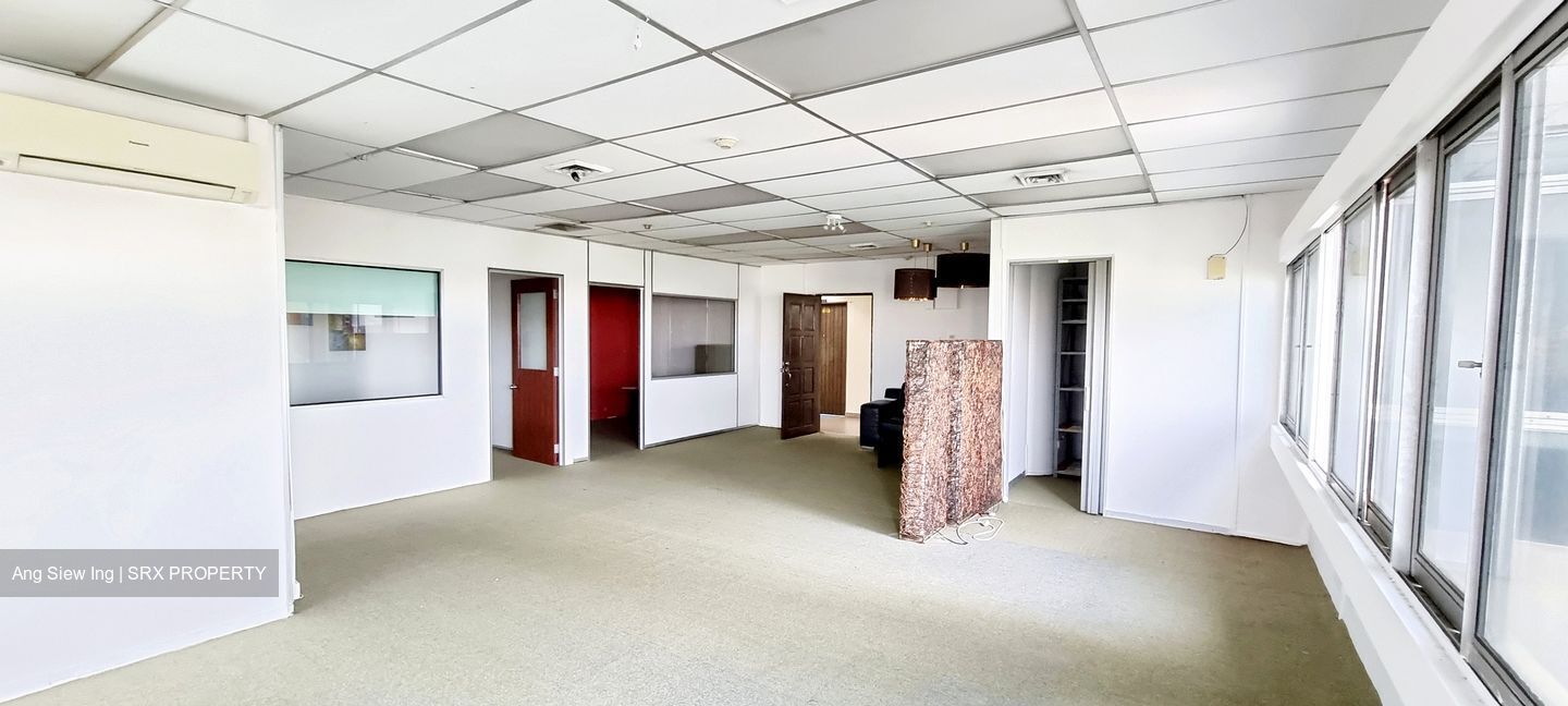 Golden Mile Tower (D7), Office #559281481